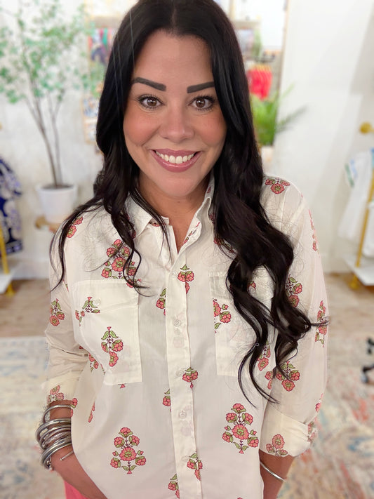 Digital Floral Pocket Camp Top